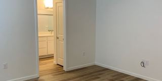 Pantano Vista Gallery 42