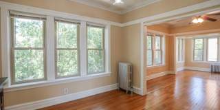 4441 North Damen Ave. Gallery 1