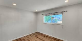 SD: Spacious 3BD/2BA Home in Oceanside with Large Backyard, In-Unit Laundry & Attached Garage Gallery 11