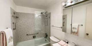 2880 Lake Osborne Drive Gallery 8