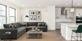 43796 MYSTIC MAROON Terrace Gallery 1