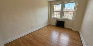 New King Edward Gallery 587