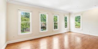 9700 WHITLEY PARK PL #TH-19 Gallery 5
