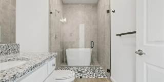 3005 E 17TH AVENUE Gallery 29