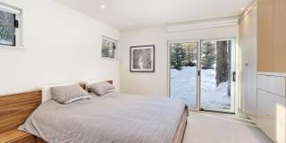 100 Park Avenue Gallery 14