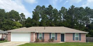 Spacious 3/2 Split Floor Plan with Flexible Living Space - Near NAS Gallery 1
