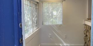 824 35th Street Gallery 21