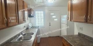 4-bedrooms, 1-Bath - 2-floor Duplex Home Gallery 1