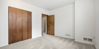 419 Denniston St Gallery 23