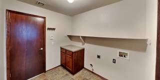 Nice 3 Bedroom 2 Bathroom Home with Storm Shelter and Office! Gallery 22