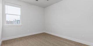 Park Avenue at Hansen Park Gallery 101