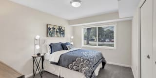 Washington Square Apartments Gallery 15