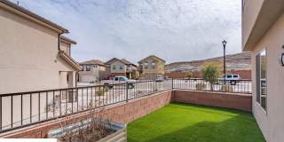 Private 4 Bedroom Corner Unit Gallery 6