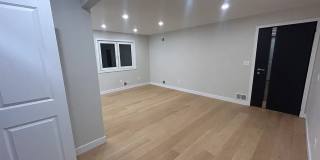 33 Gower St Gallery 13