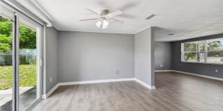 7721 ARBORDALE Drive Gallery 8