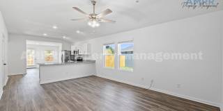 New Beginnings Start At AMRR: 4 bedroom in Apple Crossing! Gallery 8