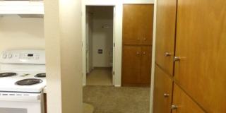 Rent Special: 1/2 Off June's Rent!! - Upstairs 2 Bedroom Unit Gallery 16