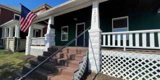 5 Bedroom House next to CMU Campus Gallery 1