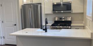 27 E Transit Gallery 2