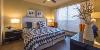 1300 North Post Oak Gallery 16