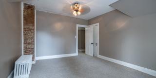 5 Bedroom 2.5 Bath Midtown Home Gallery 29