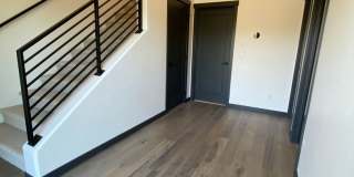 Close to Micron, 3 Bedroom 3 bath w/ a Million Dollar View! Gallery 73