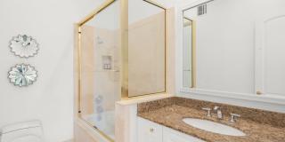 2739 NE 15th Street Gallery 21