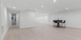 1513 OAKVIEW Drive Gallery 71