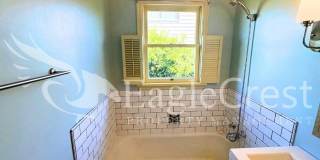 Charming 2 Bed, 2 Bath Home with Updated Kitchen & Outdoor Living Space Charming 2 Bed, 2 Bath Home with Updated Kitchen & Outdoor Living Space Gallery 42