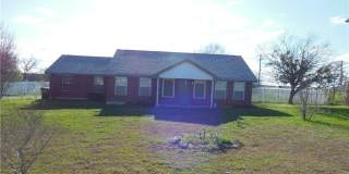 1830 Coffee Road Gallery 1