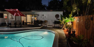 2835 Dewey Street Gallery 3