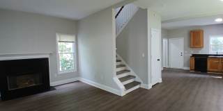 Amazing 3 Bedroom 2.5 Bath! Intown Living at a Price Below Market Off Street Parking Amazing 3 Bedroom 2.5 Bath! Intown Living at a Price Below Market Off Street Parking Gallery 10