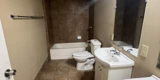 2536 Adams Gallery 15