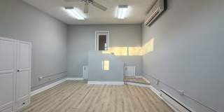 322 Main Street Gallery 1