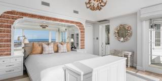 Exquisite Beachfront Luxury on Balboa Peninsula Double Lot Gallery 21