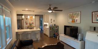Normaltown home, a Charming 3 bedroom/ 2 bathroom Home Close to UGA and Hospitals! Gallery 28