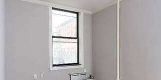 158 Avenue C Gallery 2