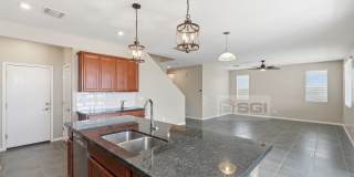 17851 W Daley Ln Gallery 14