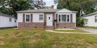 4430 N Longworth Avenue Gallery 1
