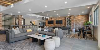 District Midtown Gallery 49