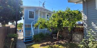 1 Bed 1 Bath Upstairs Back House Available Now! 1 Bed 1 Bath Upstairs Back House Available Now! Gallery 1