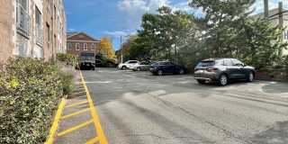501 N Barry Avenue Gallery 12