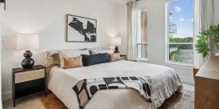 Lyle Apartments Gallery 55
