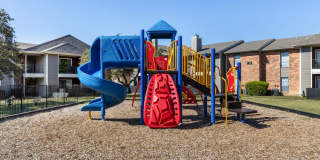 Regal Crossing Apartments Gallery 8