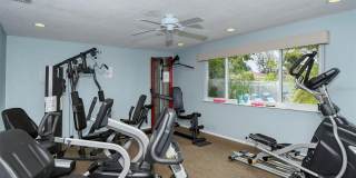 2657 RIVERBLUFF PARKWAY Gallery 33