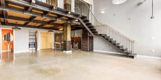 1101 WASHINGTON Avenue Gallery 12