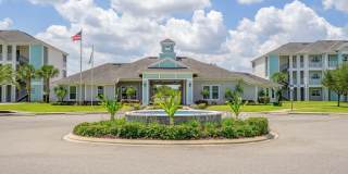 The Ellis Gallery 11