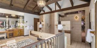 Lavish Oceanfront Estate w/Pool, Spa & AC - Close to Beaches: Maunalua Sunset Gallery 20