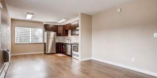 Steele Manor Gallery 21