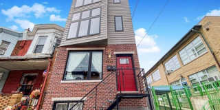 2211 MOORE Street Gallery 1